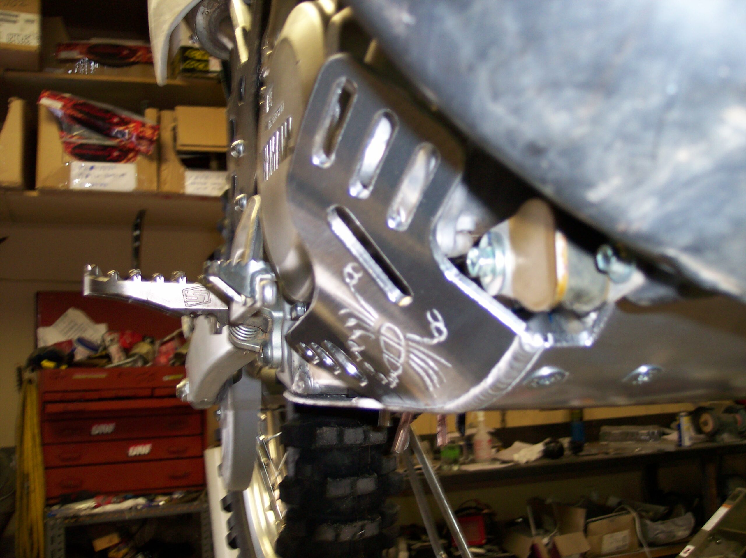 Heavy Duty Skid Plate YZ1425 Emperor Racing
