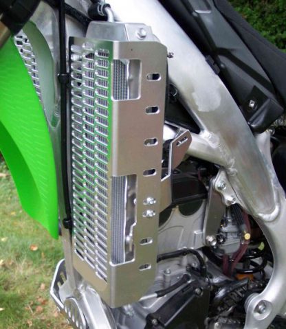 1620-Emperor-Radiator-Guard-2