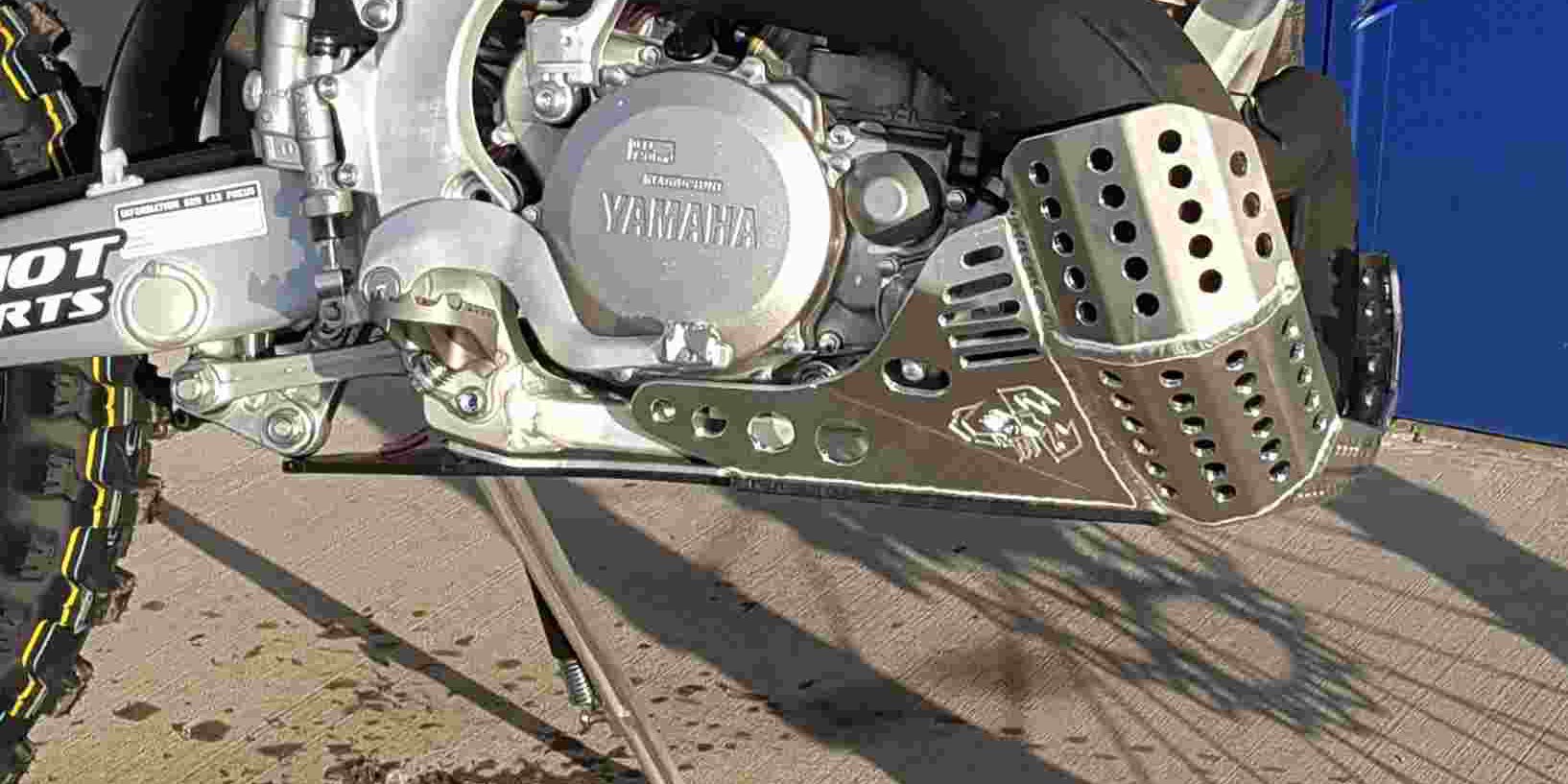 Acerbis Skid Plate With Linkage Guard For Yamaha YZ250 / YZ250X 2005 & Up | Durable Plastic Engine Protection 5 thumbnail image